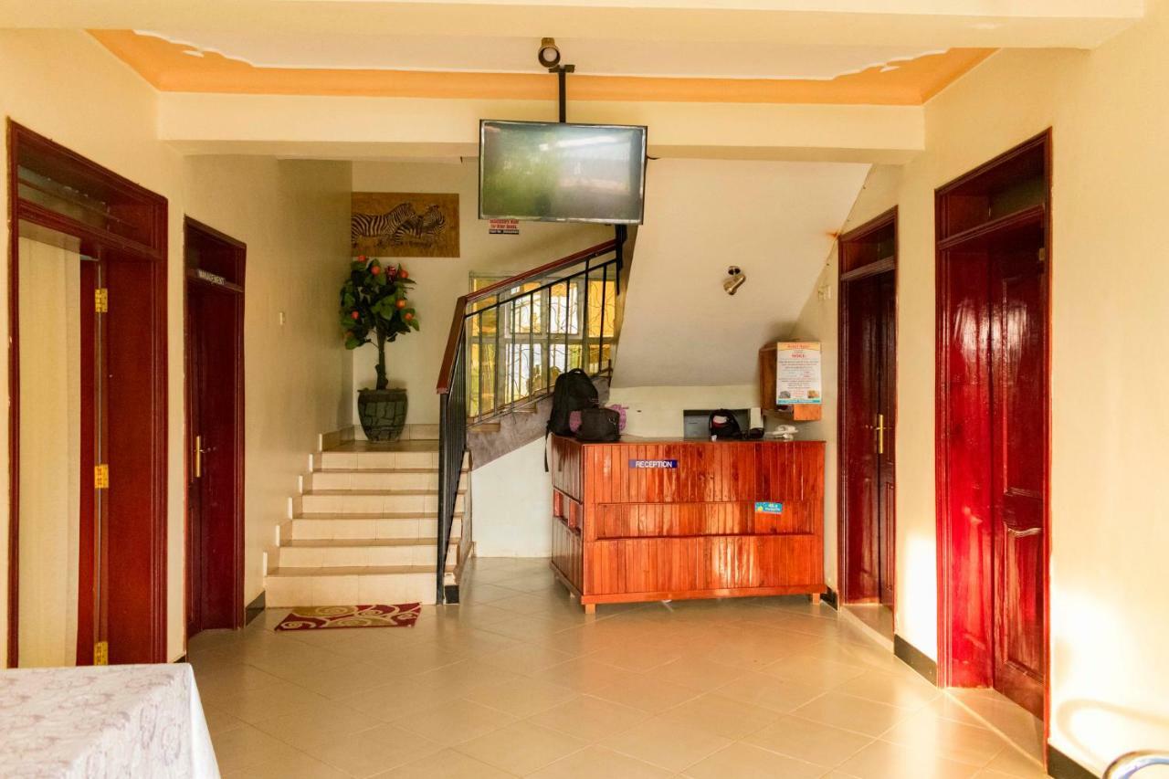 Relief Motel Fort Portal Extérieur photo